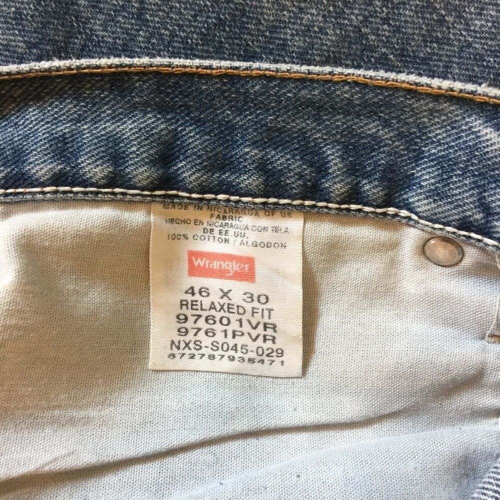 Wrangler Jeans Relaxed Fit 46x27” hemmed - Picture 3 of 4